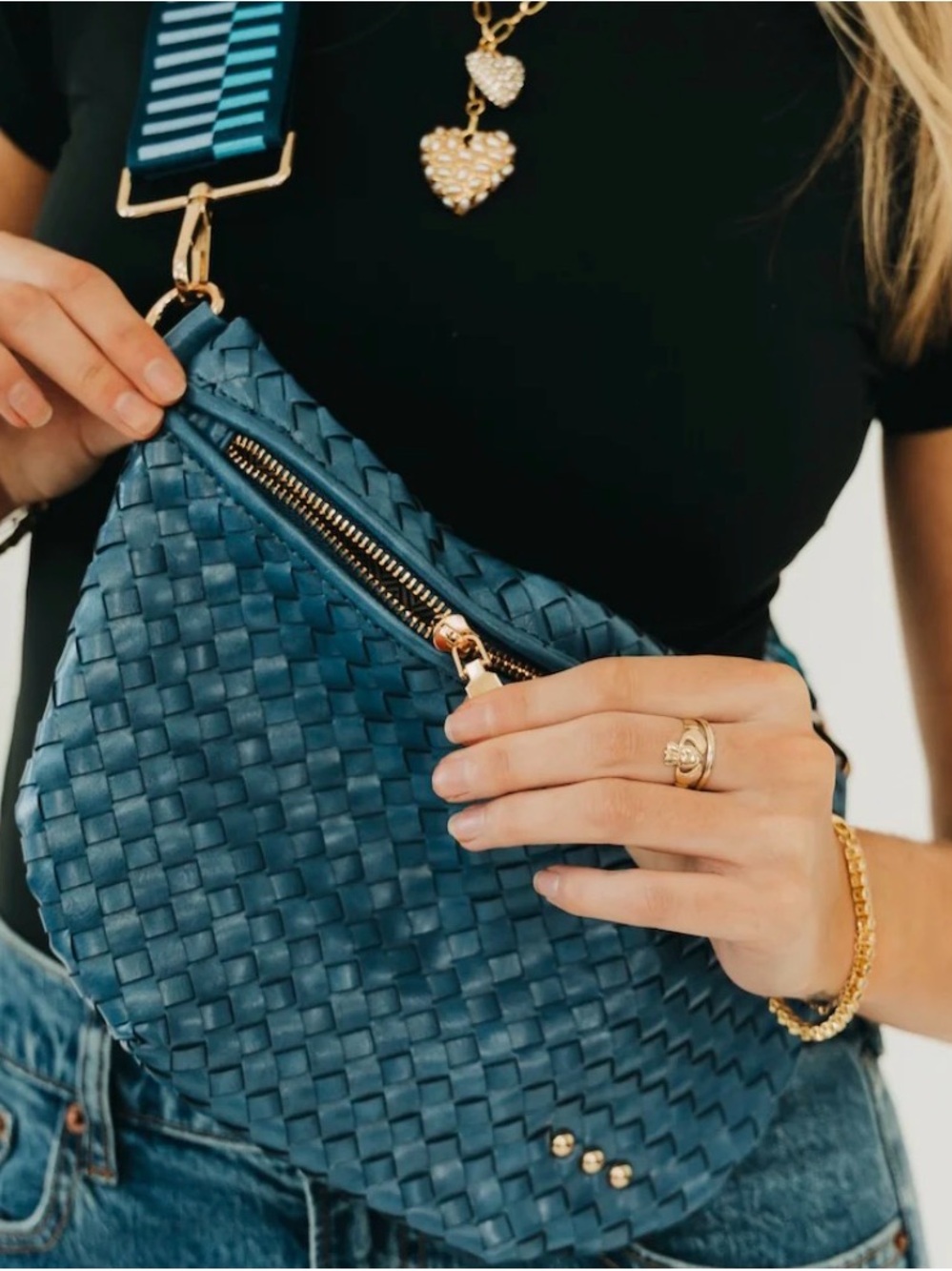 Pretty Simple Woven Leather Crossbody Bag - Beautiful Blue EUC